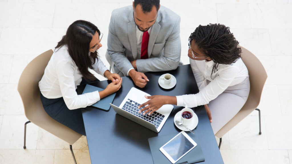 Accompagnement personnalisé à Nice : un atout pour les dirigeants et la croissance des entreprises